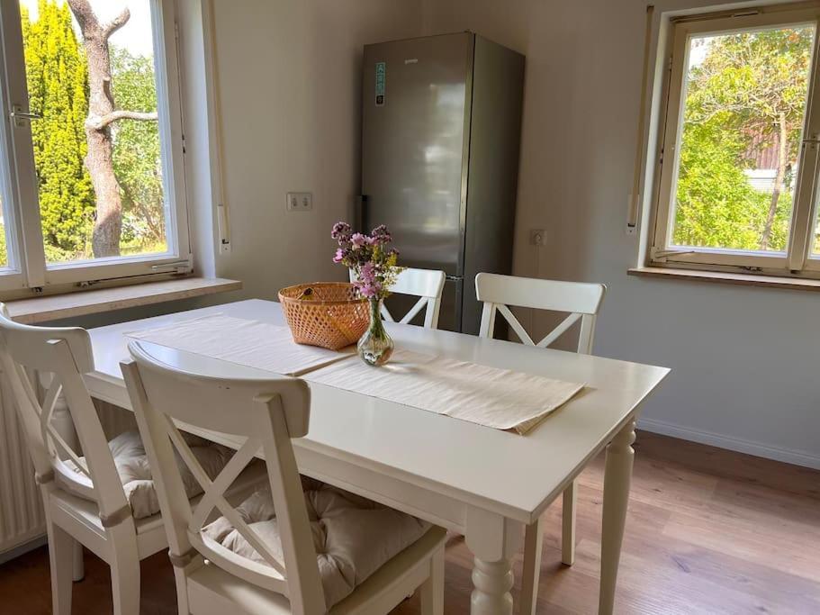 Wunderschoene Wohnung In Perfekter Lage 힐폴트슈타인 외부 사진